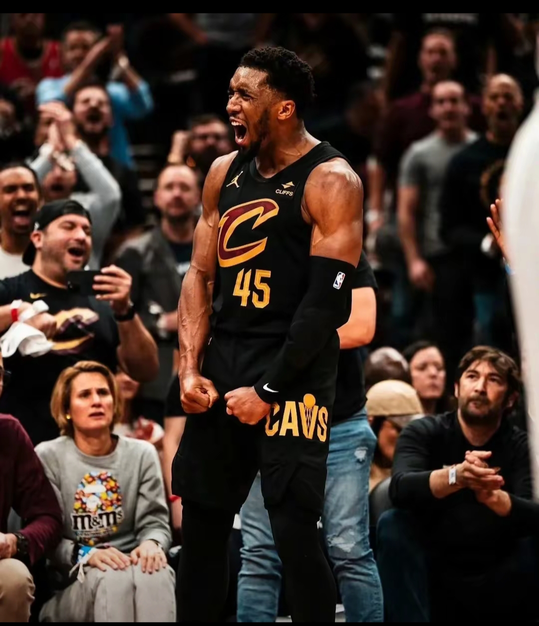 NBA常规赛倒计时；法兰克福赛前远射贴柱；细节引发关注；态度坚定；赛季目标并未改变(马刺队50佳球)-LOL官网