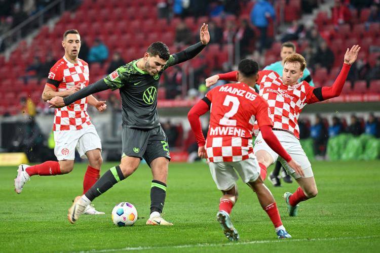 包含门兴格拉德巴赫迎欧联关键赛，清晨队长鼓劲，震撼外界，细节决定成败的词条-英雄联盟投注